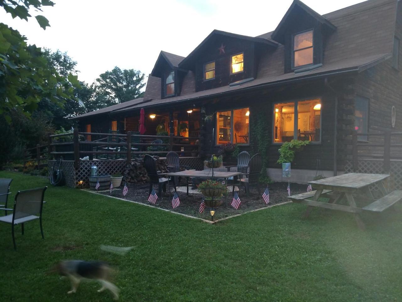 Harmony Hill Bed And Breakfast Arrington Exterior photo